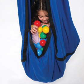 Baloiço Interno Cocoon c/ Bolas 50 x 160 cm TFH
